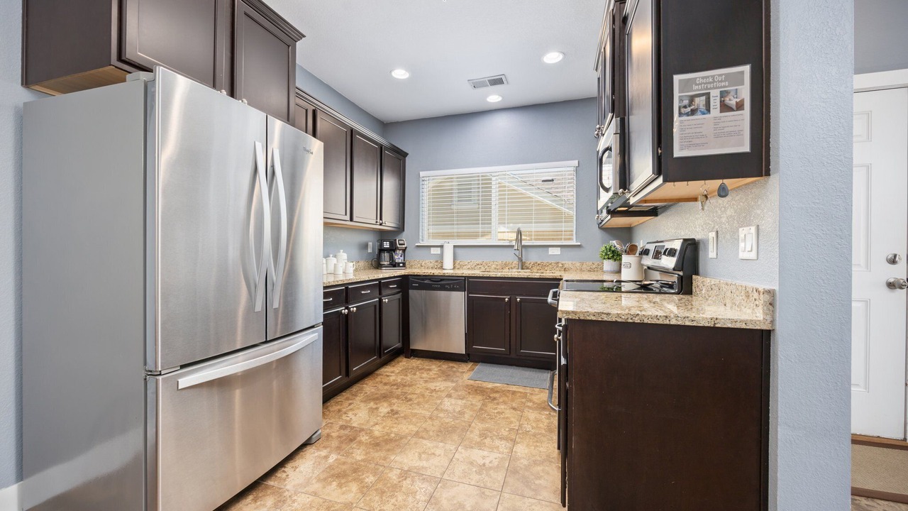 Photo of Kitchen in Centerra
