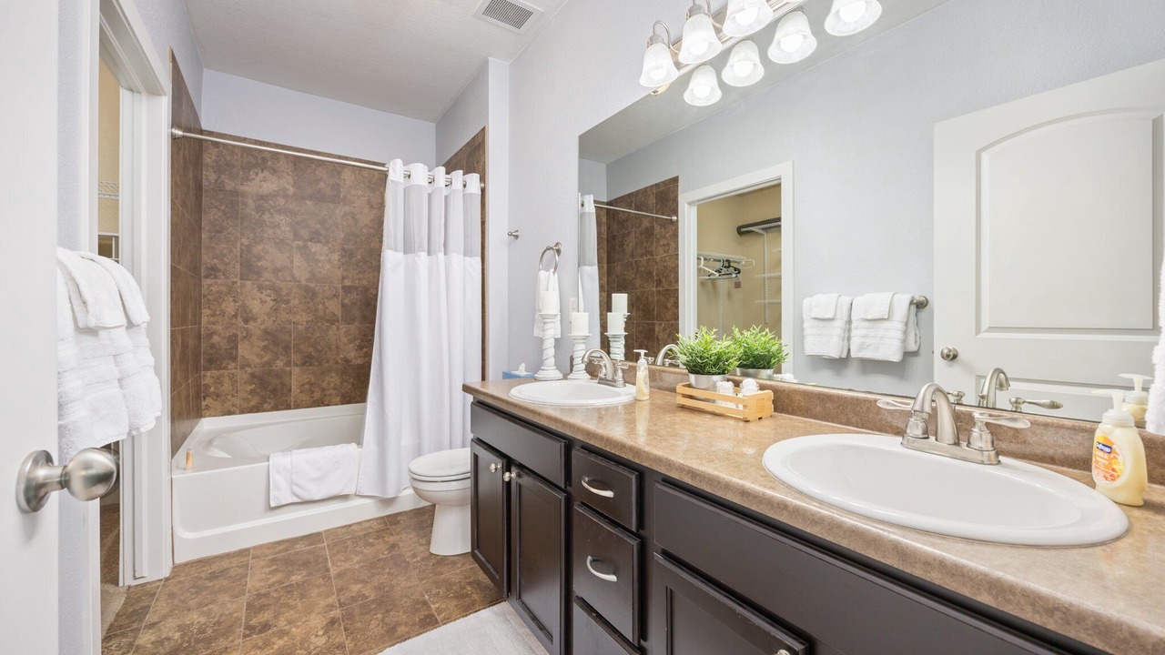 Photo of Bathroom in Centerra