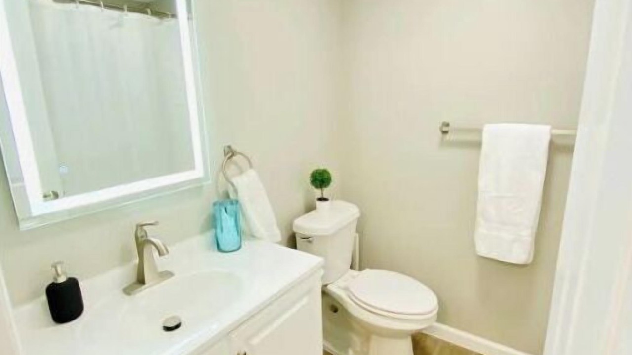 Photo of Bathroom in Aurora