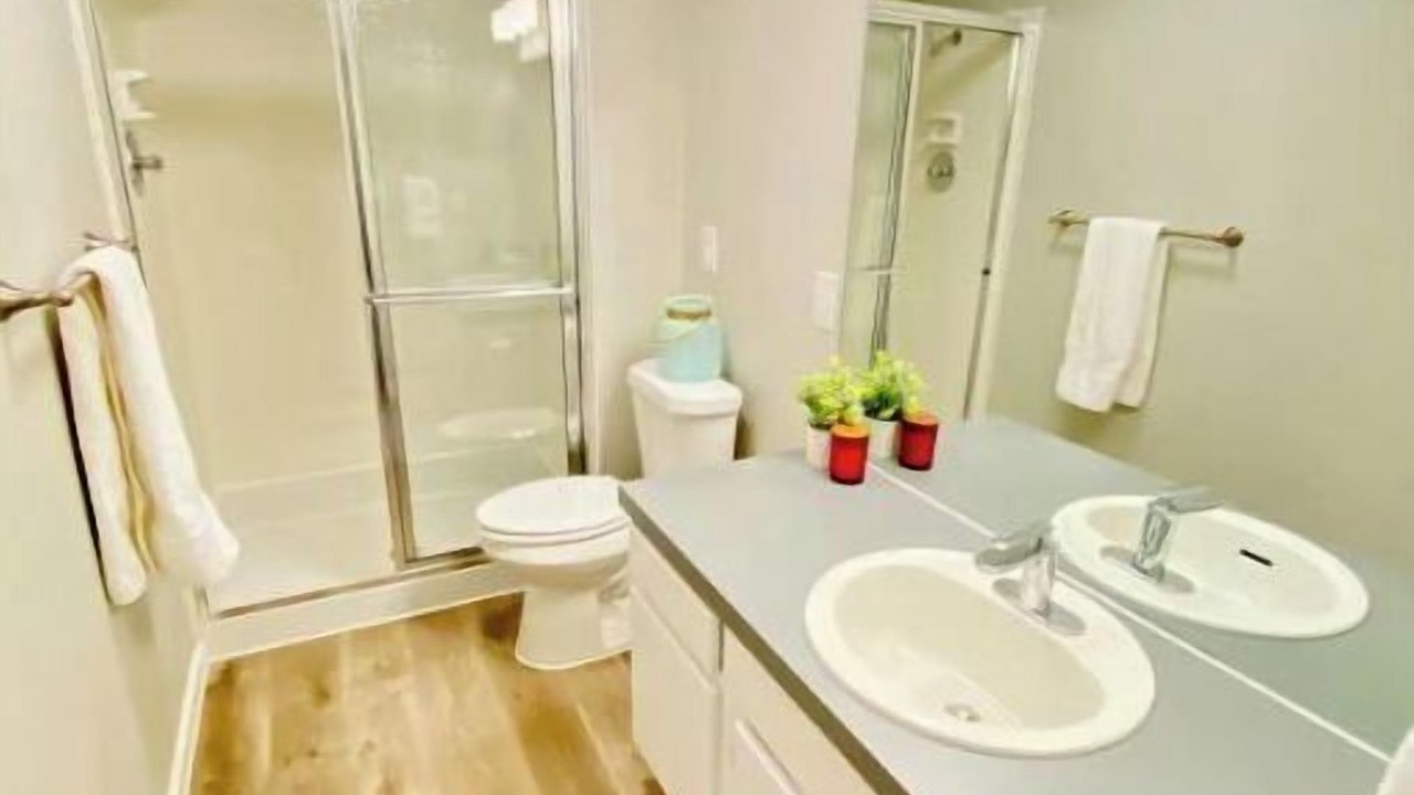 Photo of Bathroom in Aurora