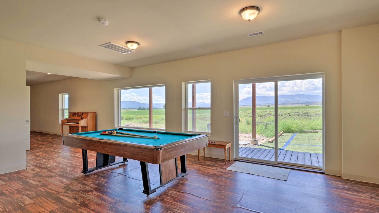 Photo of Bedroom in Del Norte
