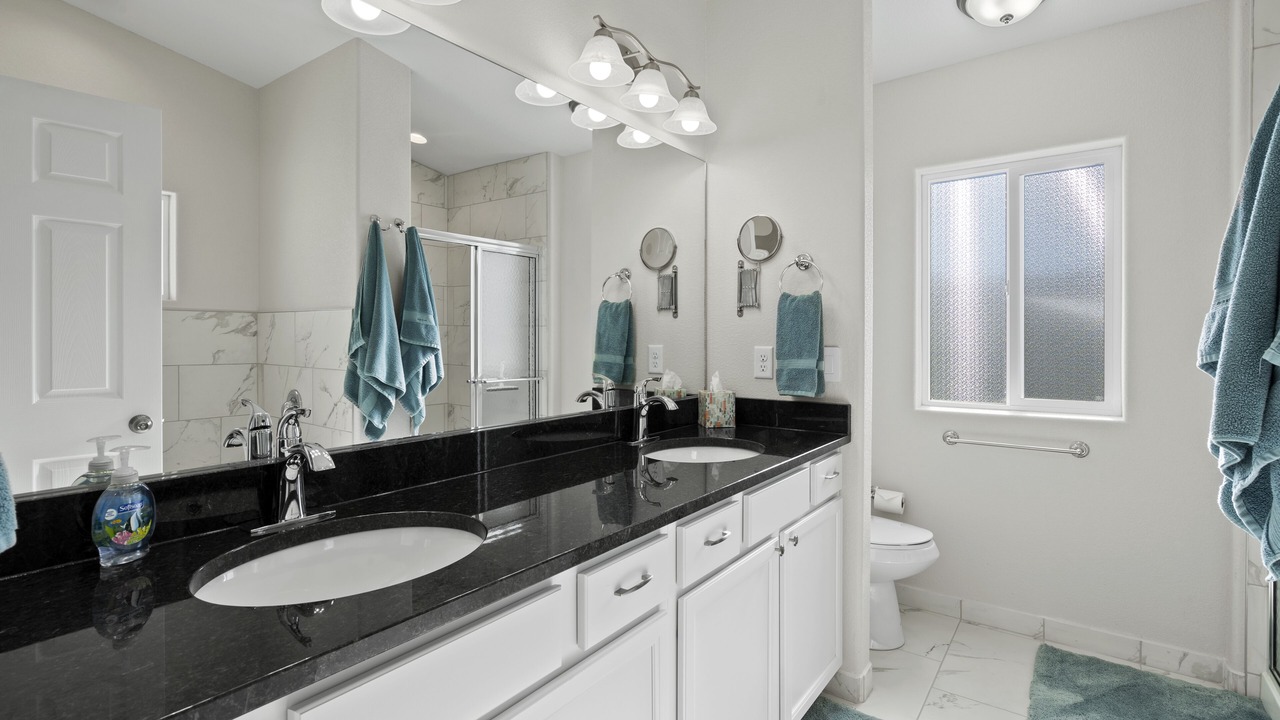 Photo of Bathroom in Woodland Park