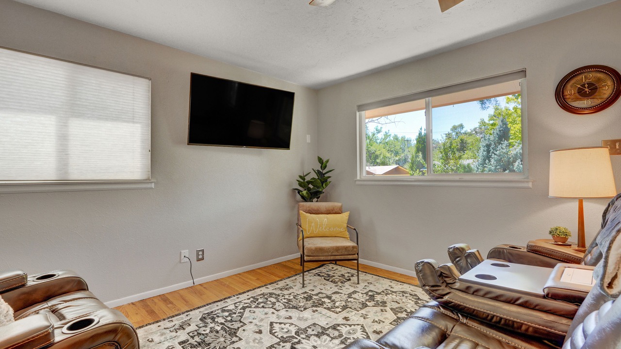 Photo of Livingroom in West Colorado Springs