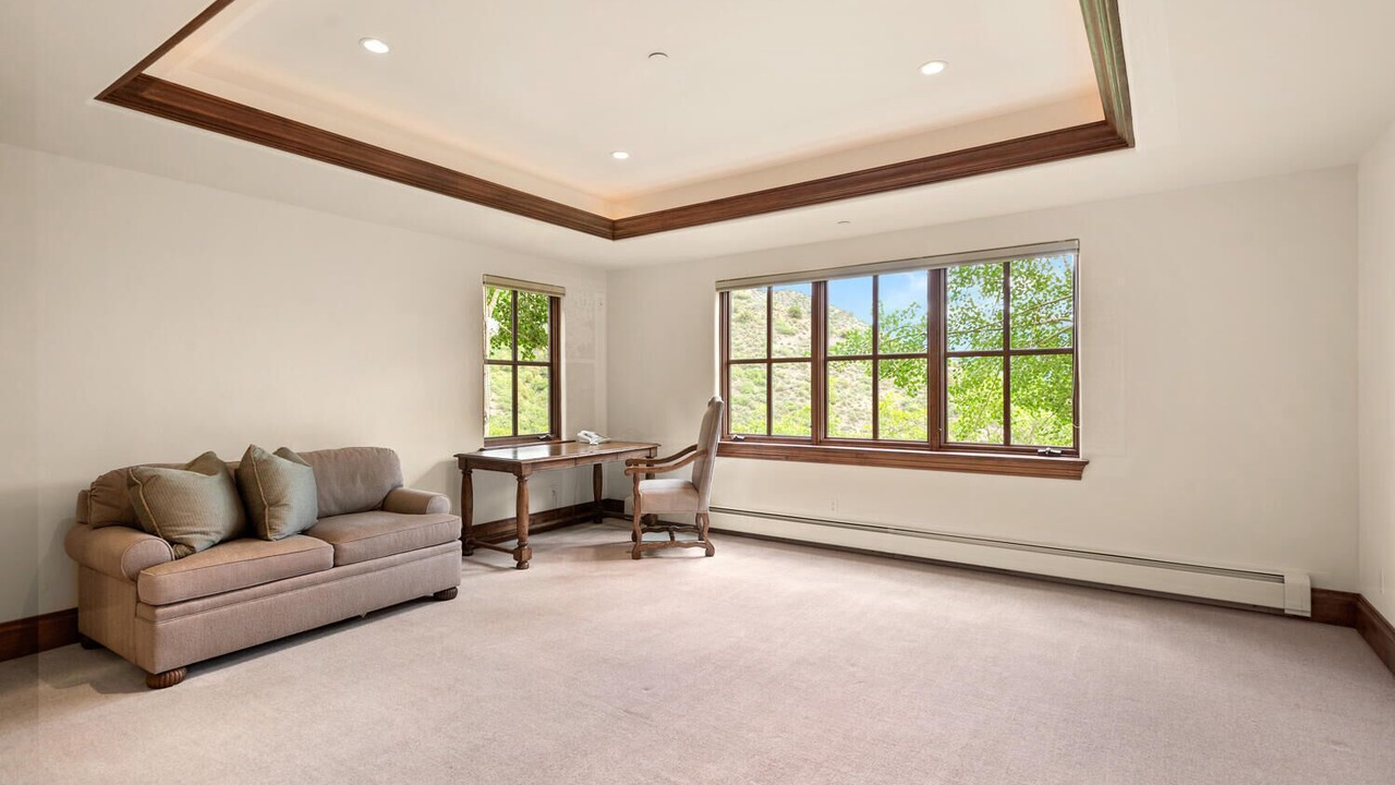 Photo of Livingroom in Aspen