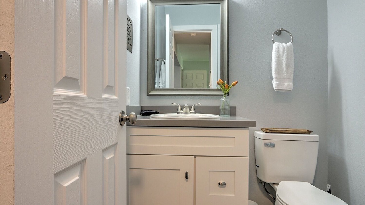 Photo of Bathroom in Carbondale
