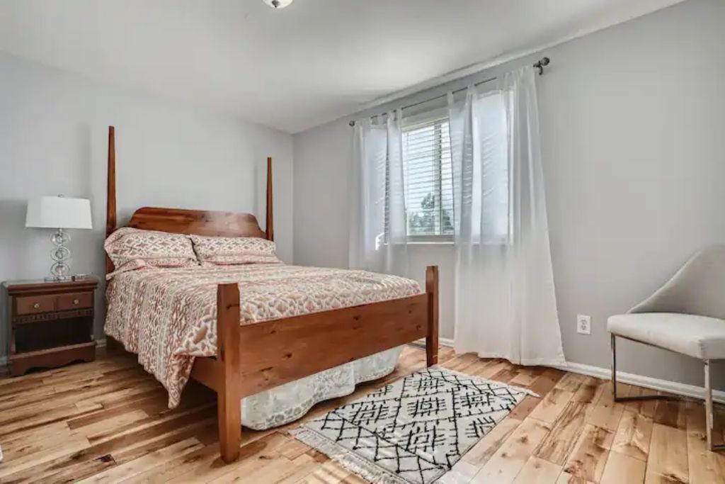 Photo of Bedroom in Aurora