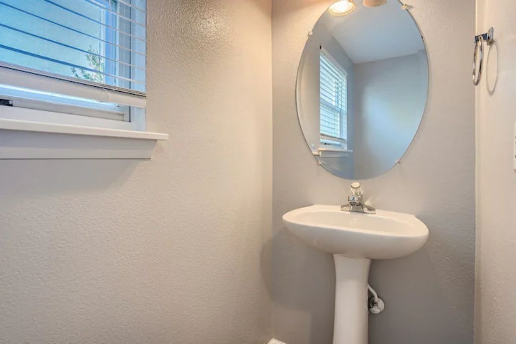 Photo of Bathroom in Aurora