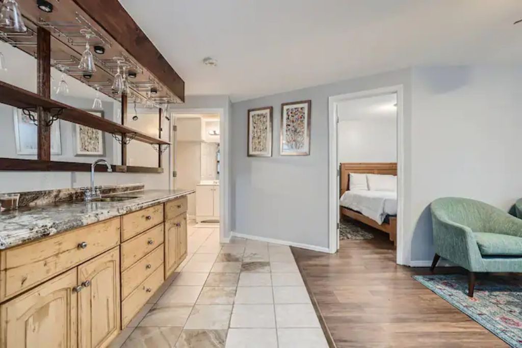 Photo of Bedroom in Aurora