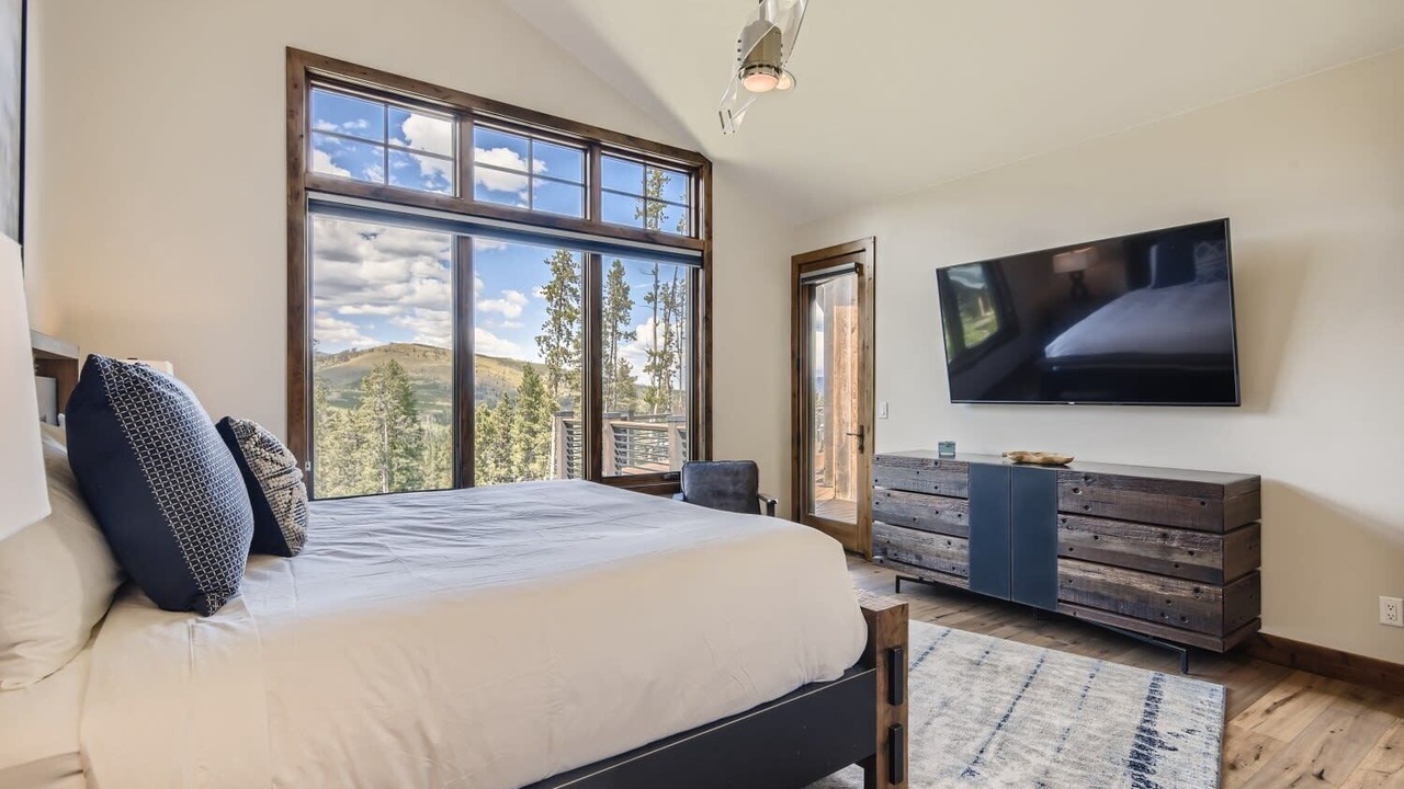 Photo of Bedroom in The Highlands