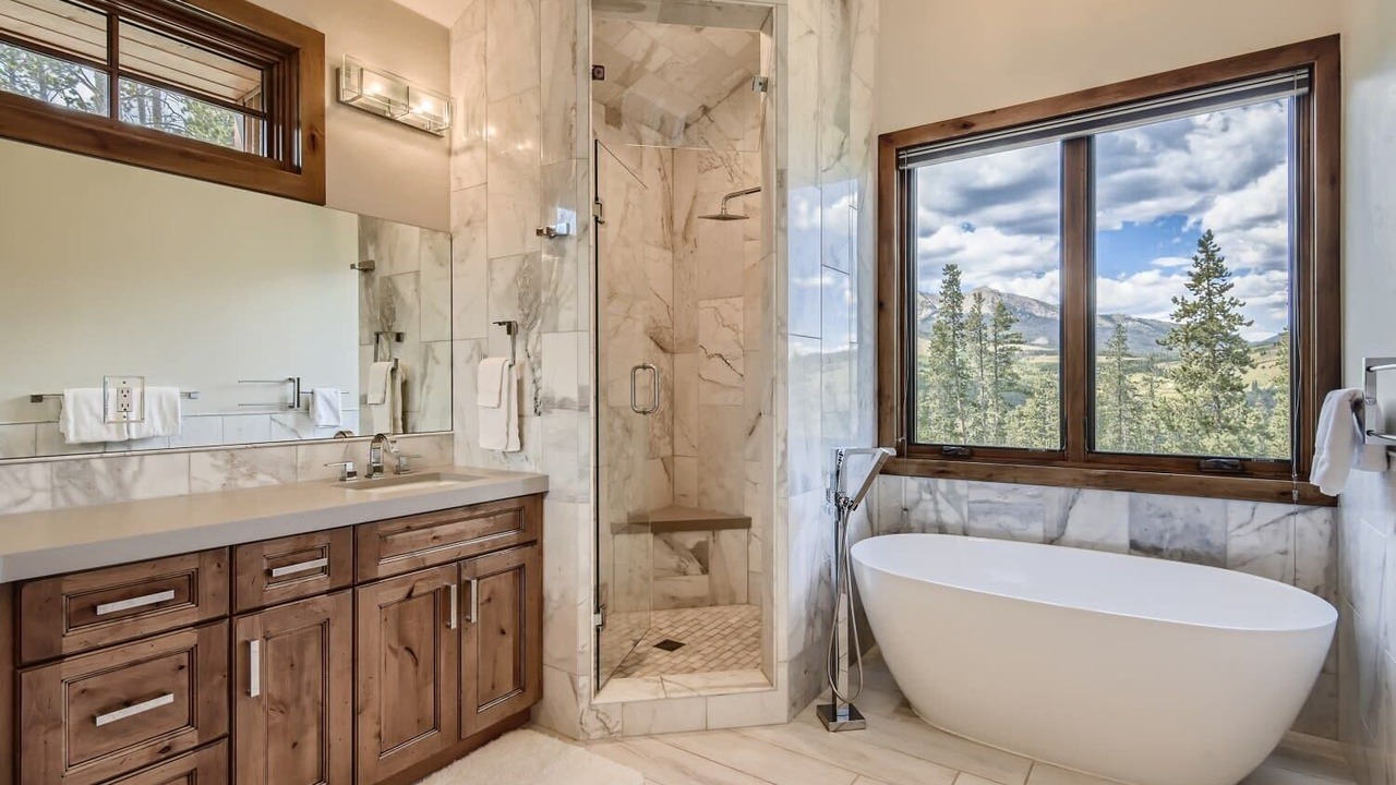 Photo of Bathroom in The Highlands
