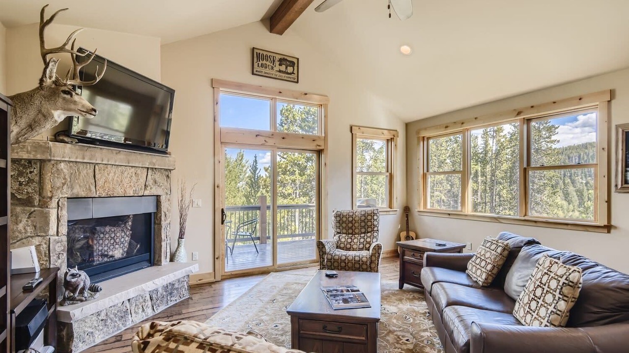 Photo of Livingroom in Warrior's Mark
