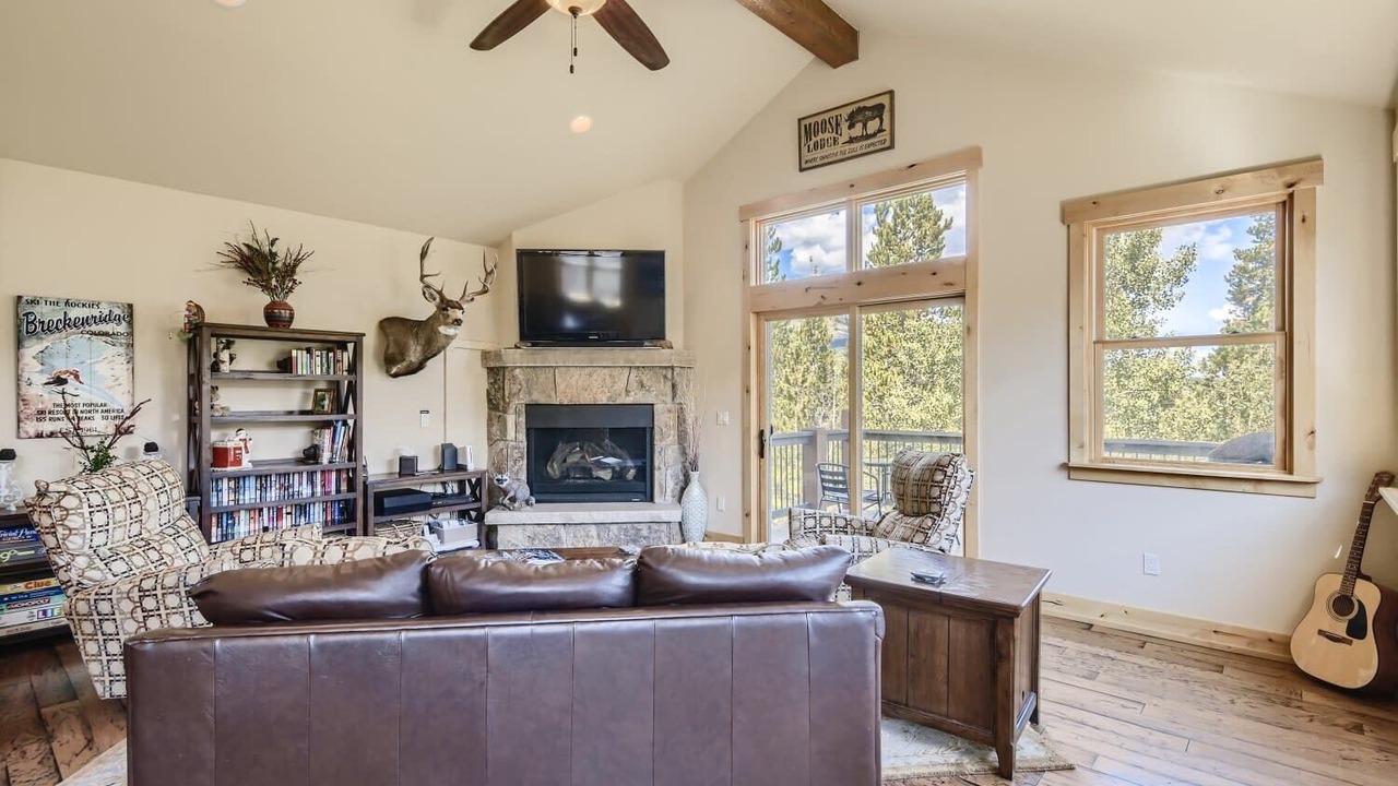 Photo of Livingroom in Warrior's Mark