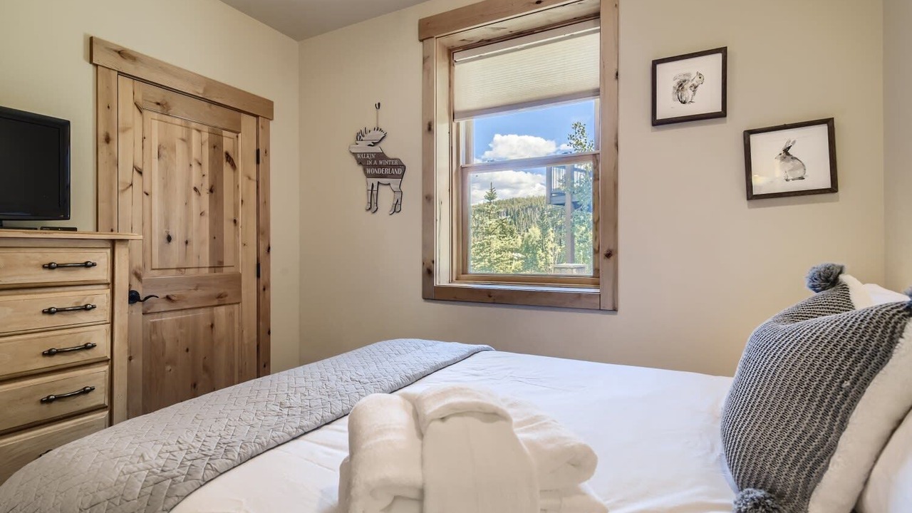 Photo of Bedroom in Warrior's Mark