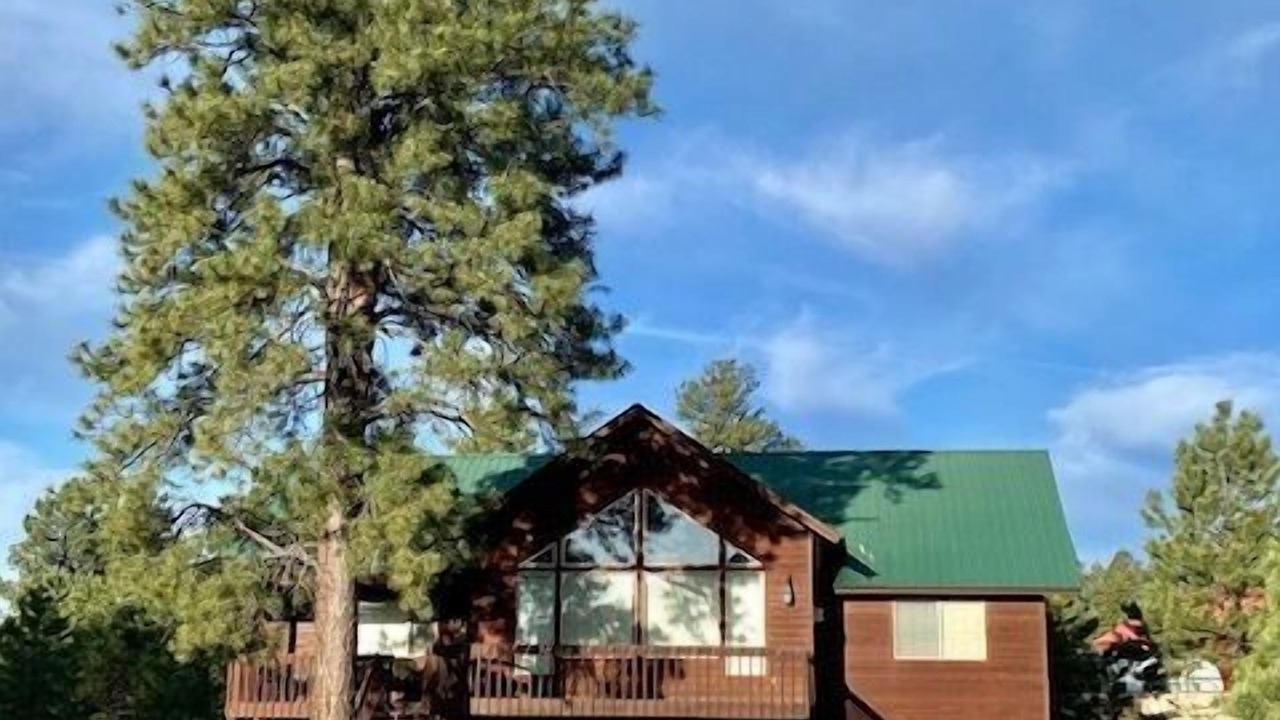 Photo of Outdoor in Lake Hatcher Park