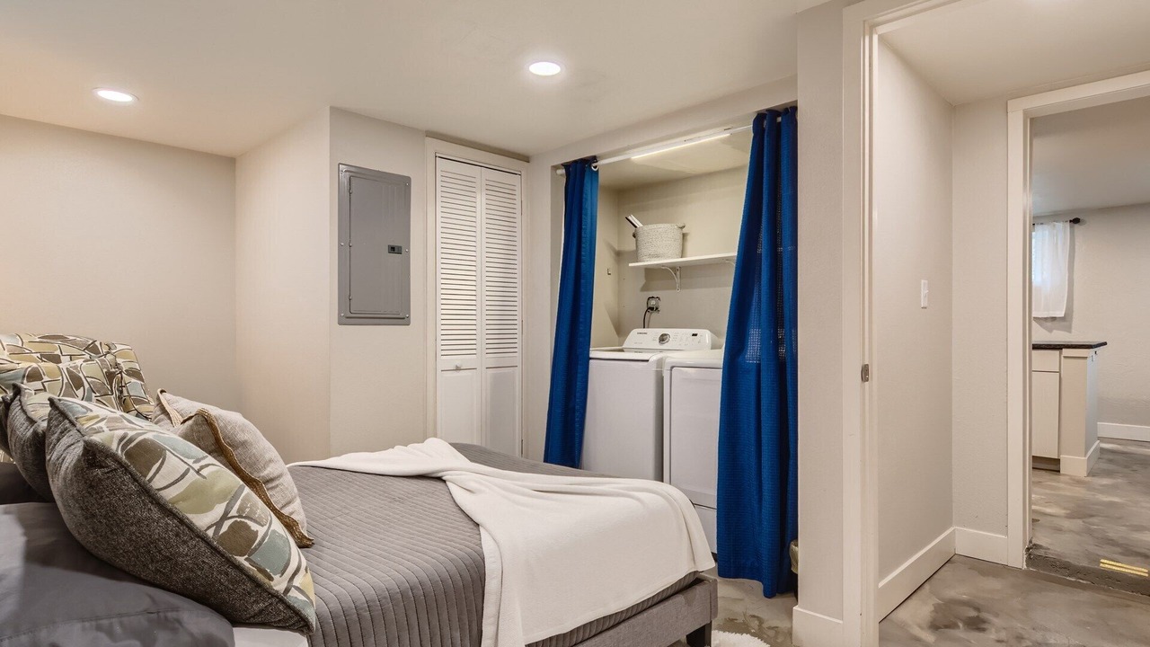 Photo of Bedroom in Old North End