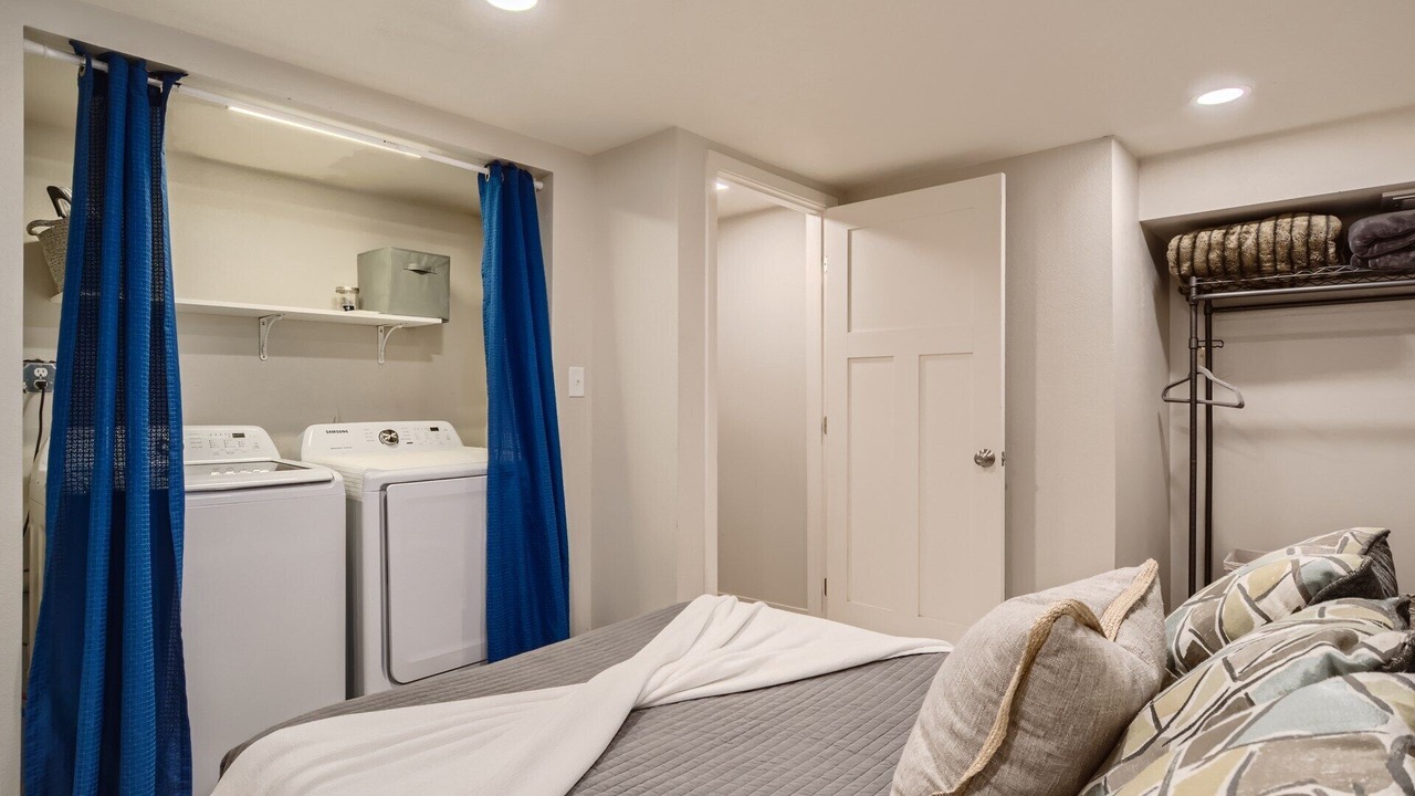 Photo of Bedroom in Old North End