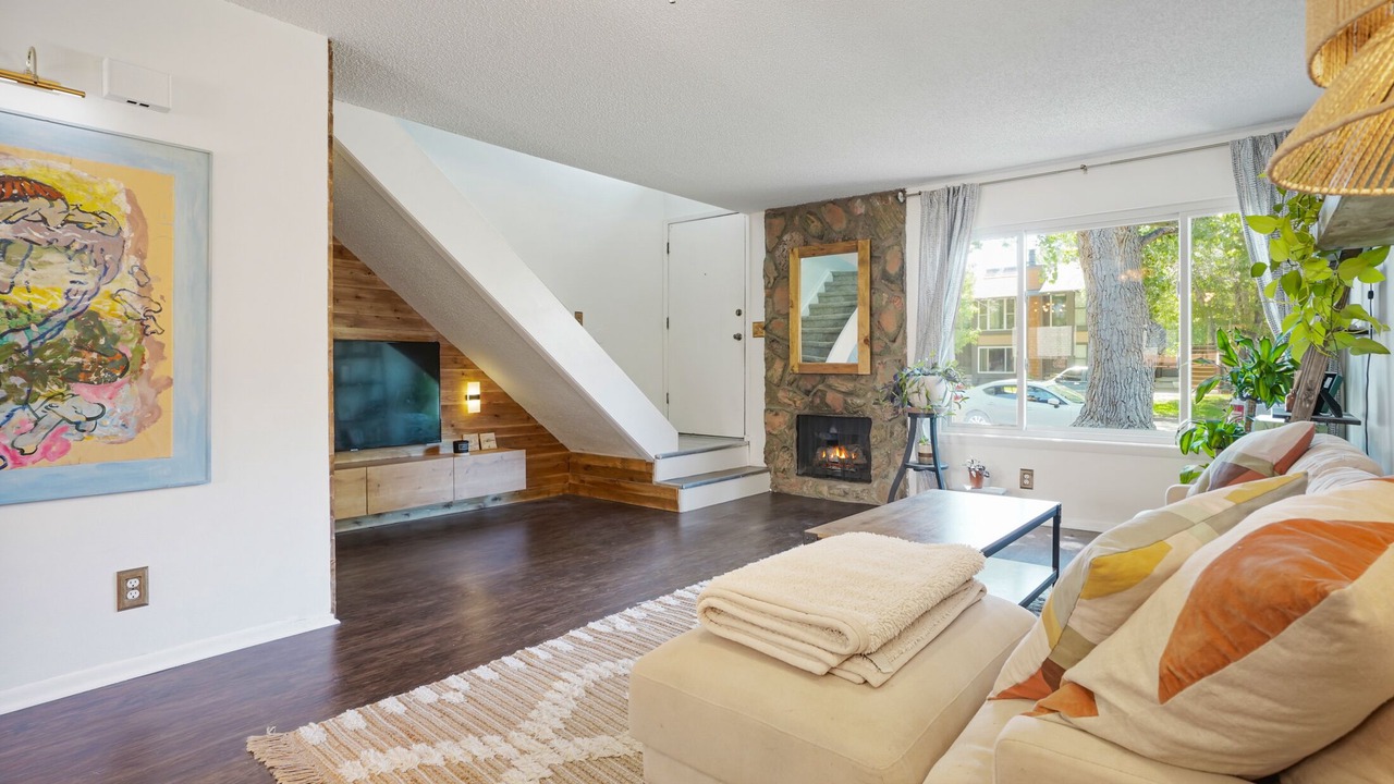 Photo of Livingroom in Willow Park