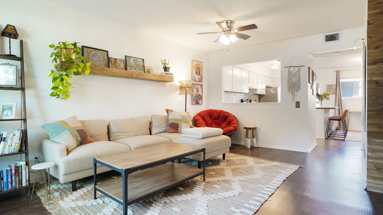 Photo of Livingroom in Willow Park