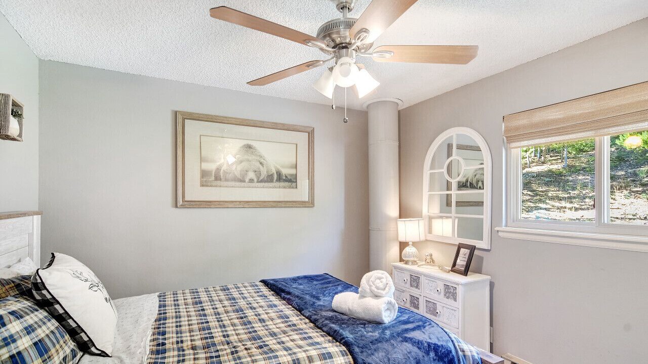 Photo of Bedroom in Evergreen