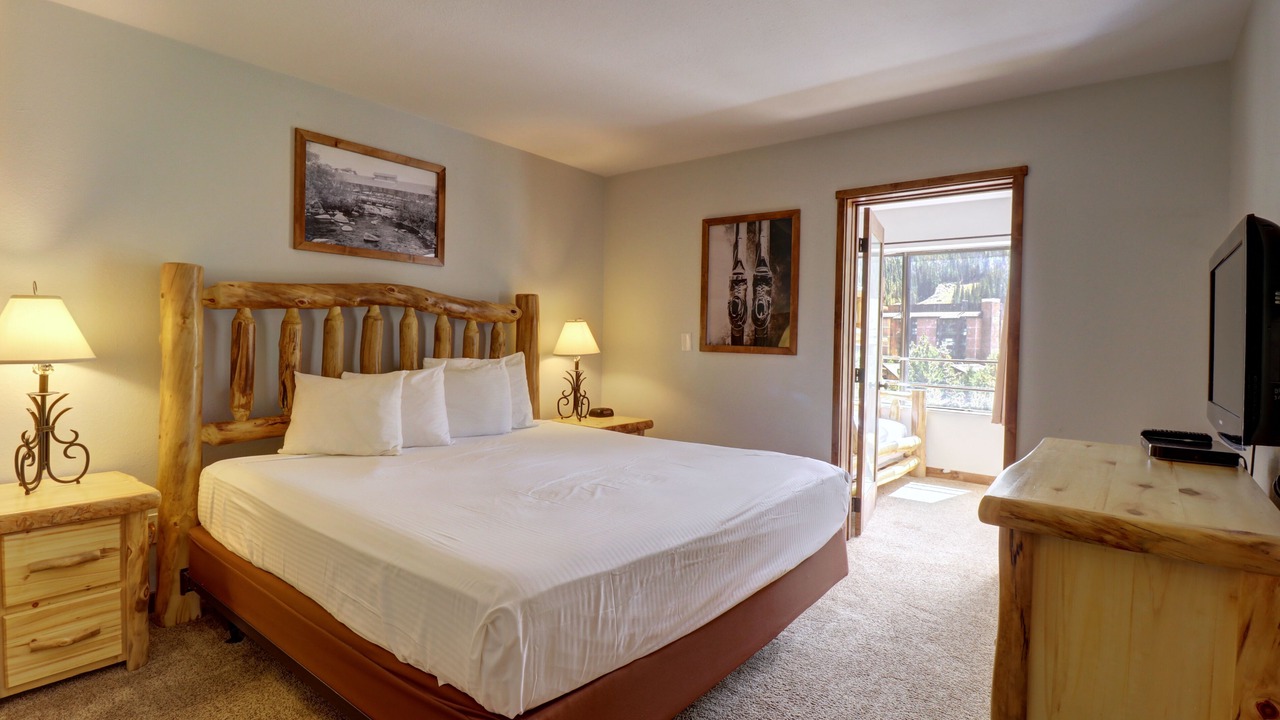 Photo of Bedroom in Copper Mountain Village