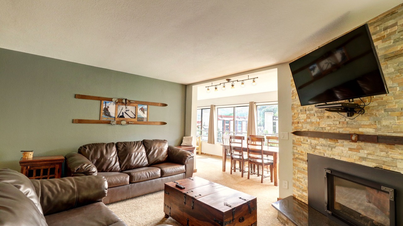 Photo of Livingroom in Copper Mountain Village