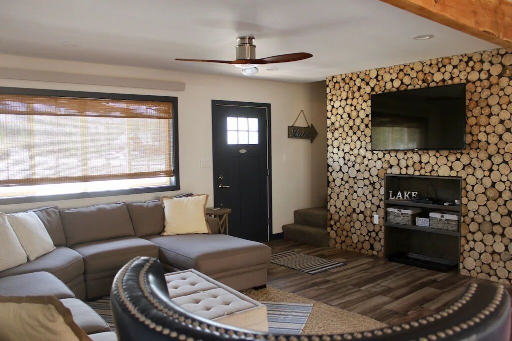 Photo of Livingroom in Grand Lake