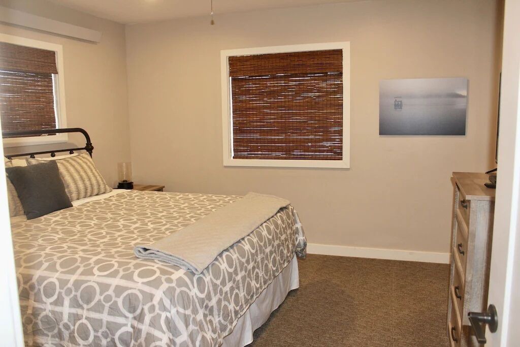 Photo of Bedroom in Grand Lake