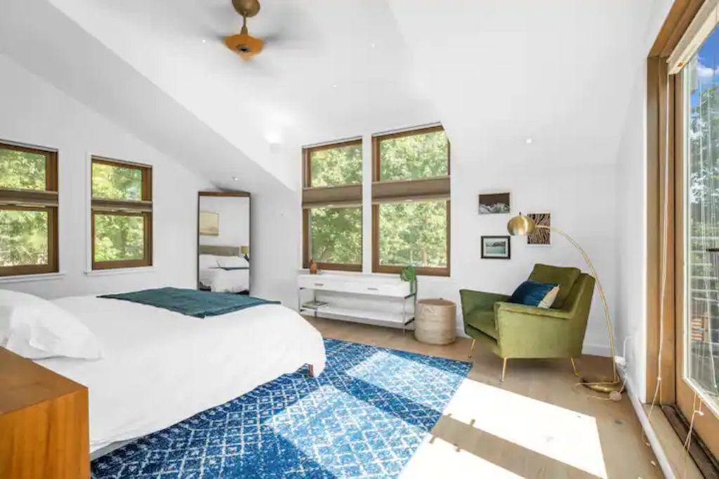 Photo of Bedroom in Mapleton Hill
