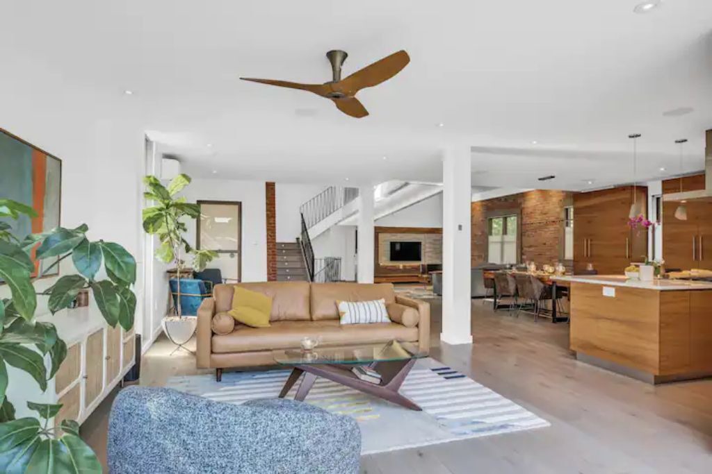 Photo of Livingroom in Mapleton Hill