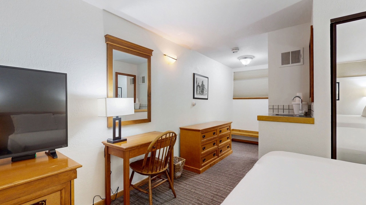 Photo of Bedroom in West End