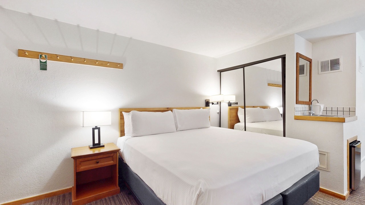 Photo of Bedroom in West End