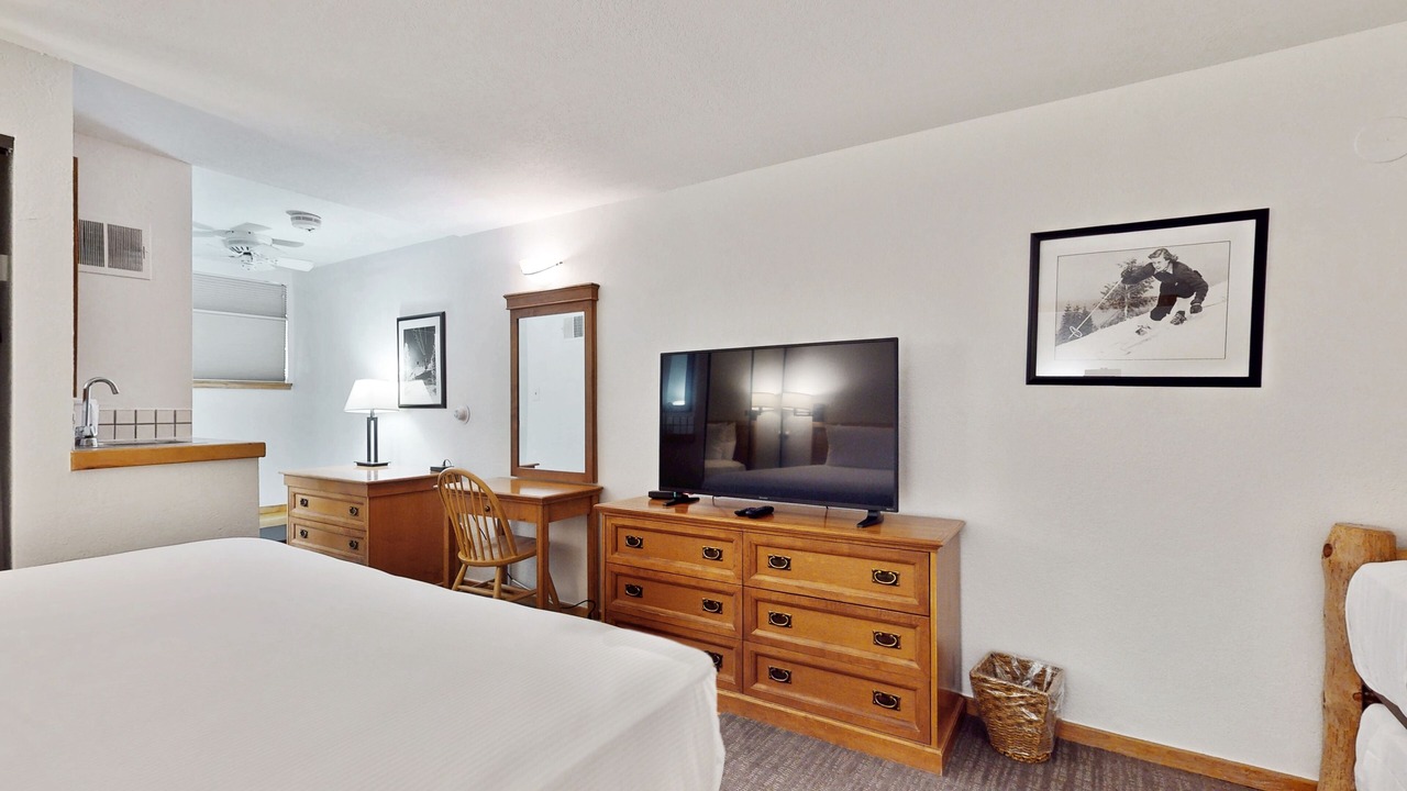 Photo of Bedroom in West End