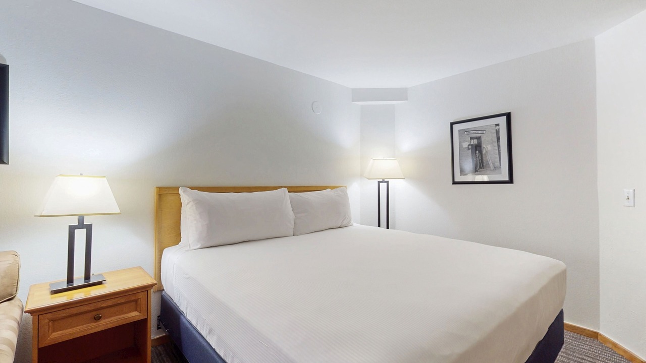 Photo of Bedroom in West End