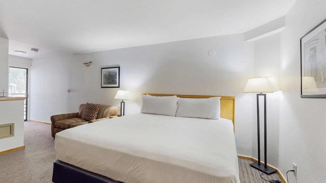 Photo of Bedroom in West End