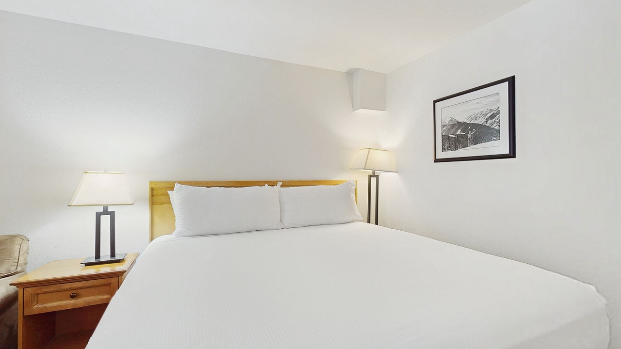 Photo of Bedroom in West End