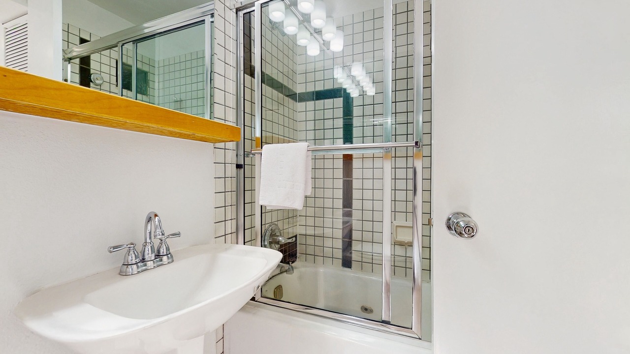 Photo of Bathroom in West End