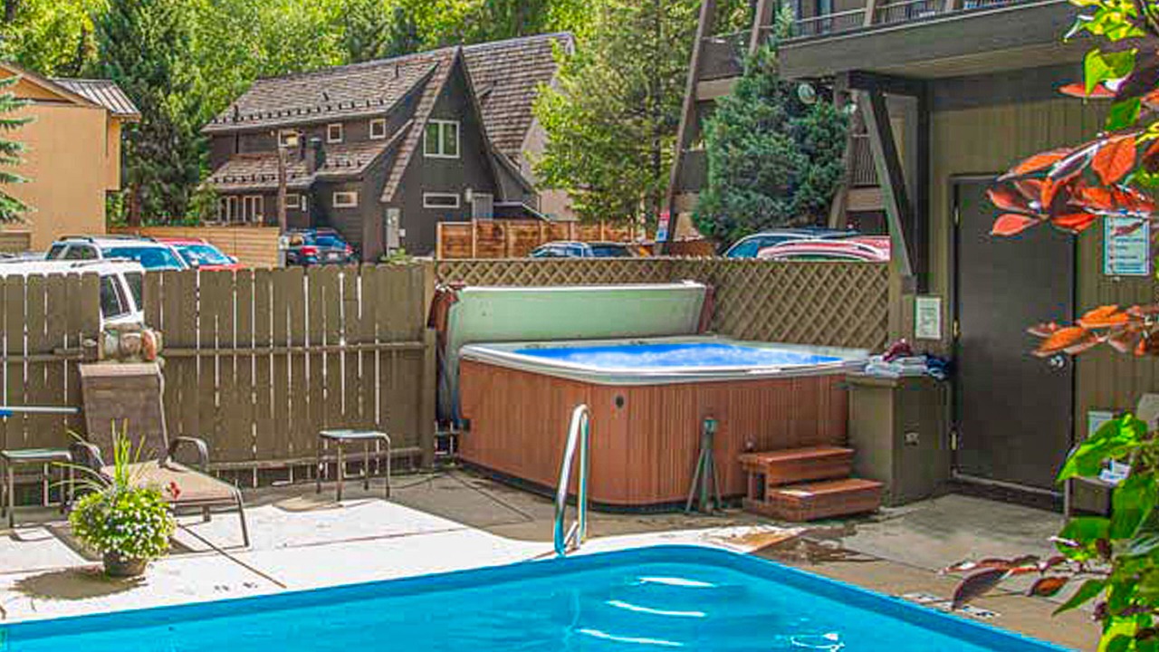 Photo of Outdoor in West End