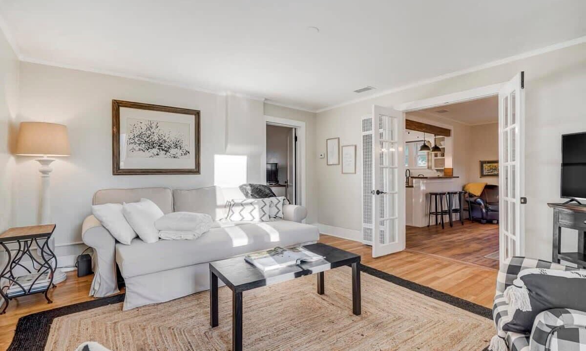 Photo of Livingroom in Monument
