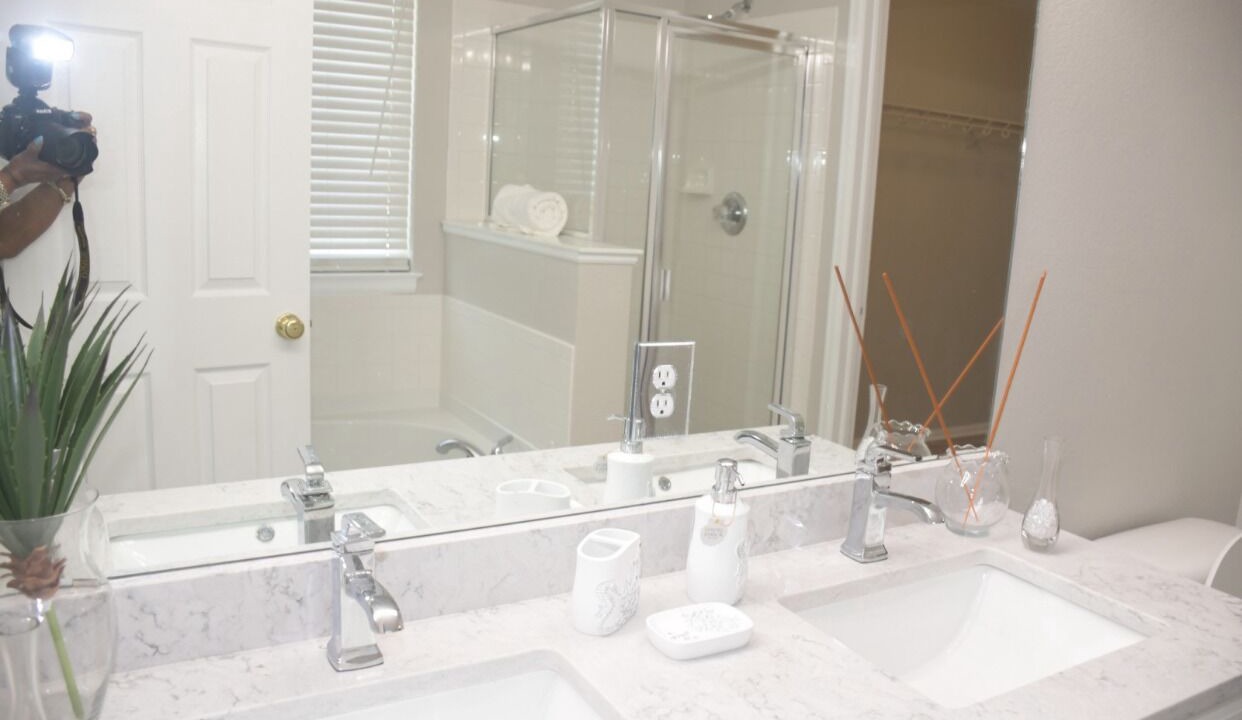 Photo of Bathroom in Aurora
