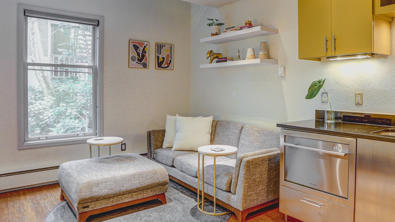 Photo of Livingroom in Old North Boulder