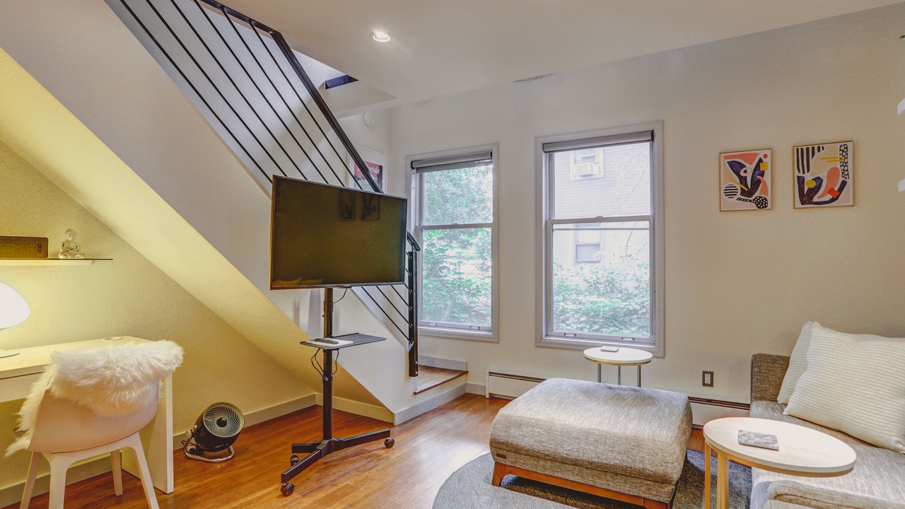 Photo of Livingroom in Old North Boulder