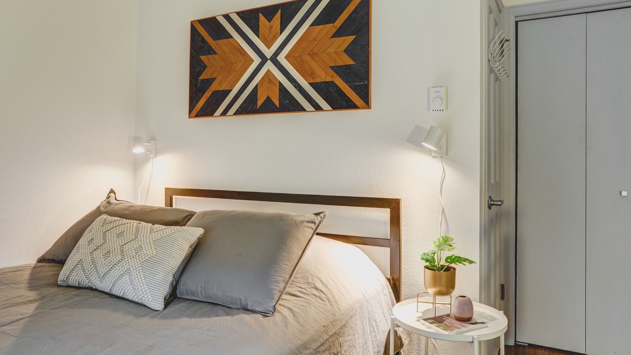Photo of Bedroom in Old North Boulder