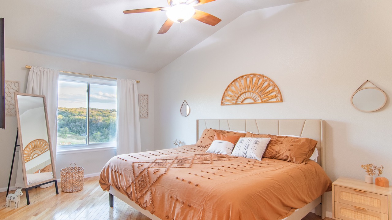 Photo of Bedroom in Castle Rock