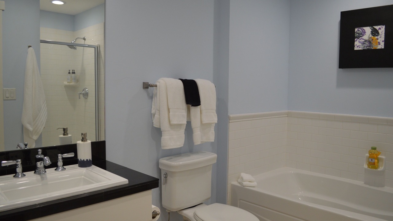 Photo of Bathroom in Silvercreek