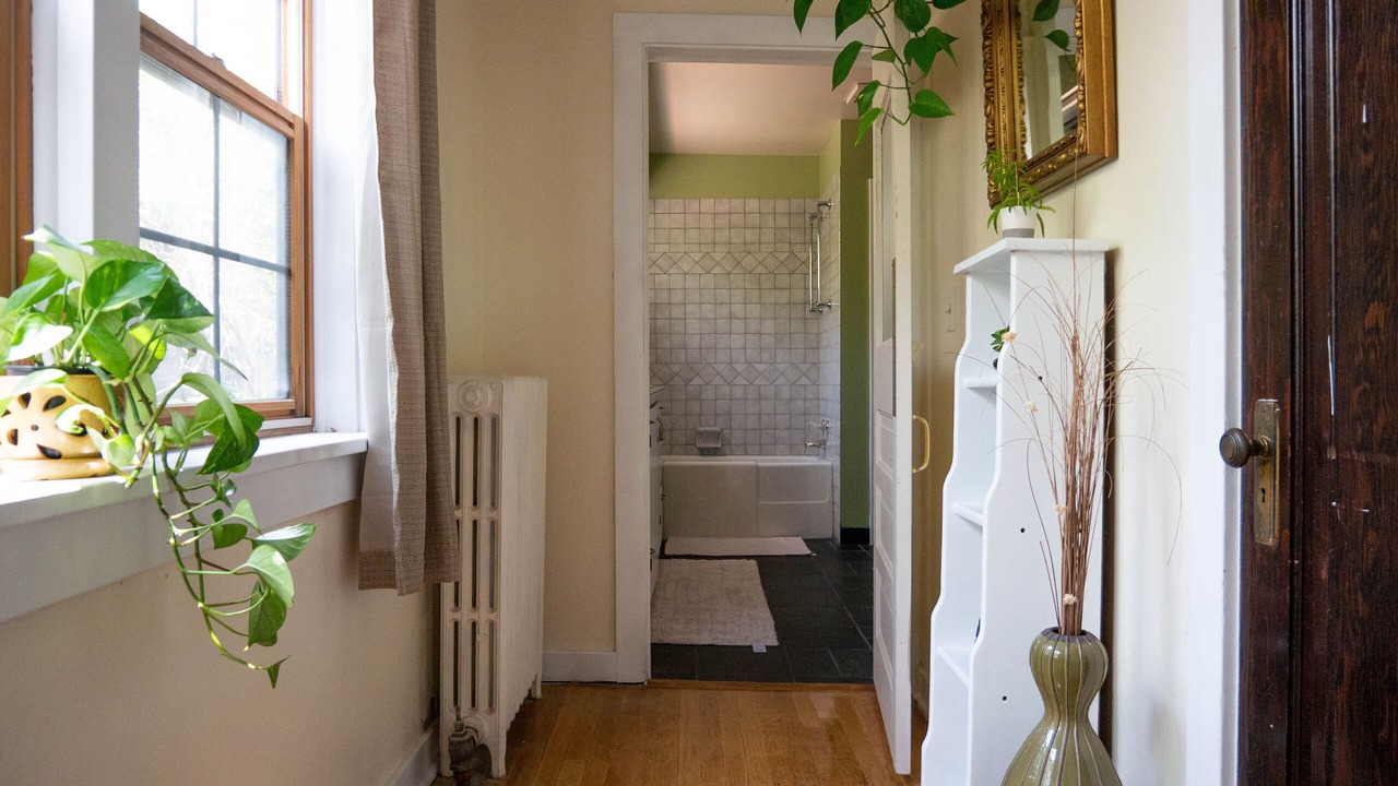 Photo of Bathroom in Canon City