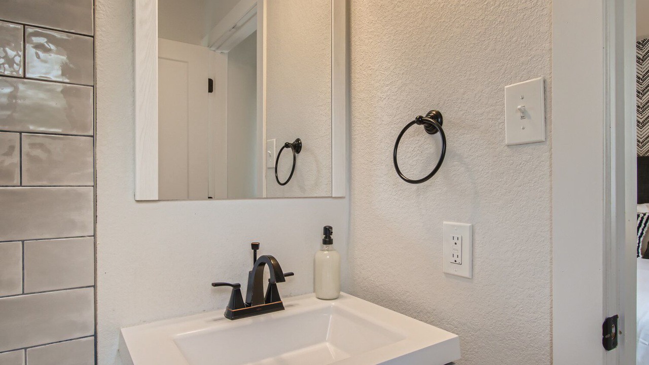 Photo of Bathroom in Alta Vista Area