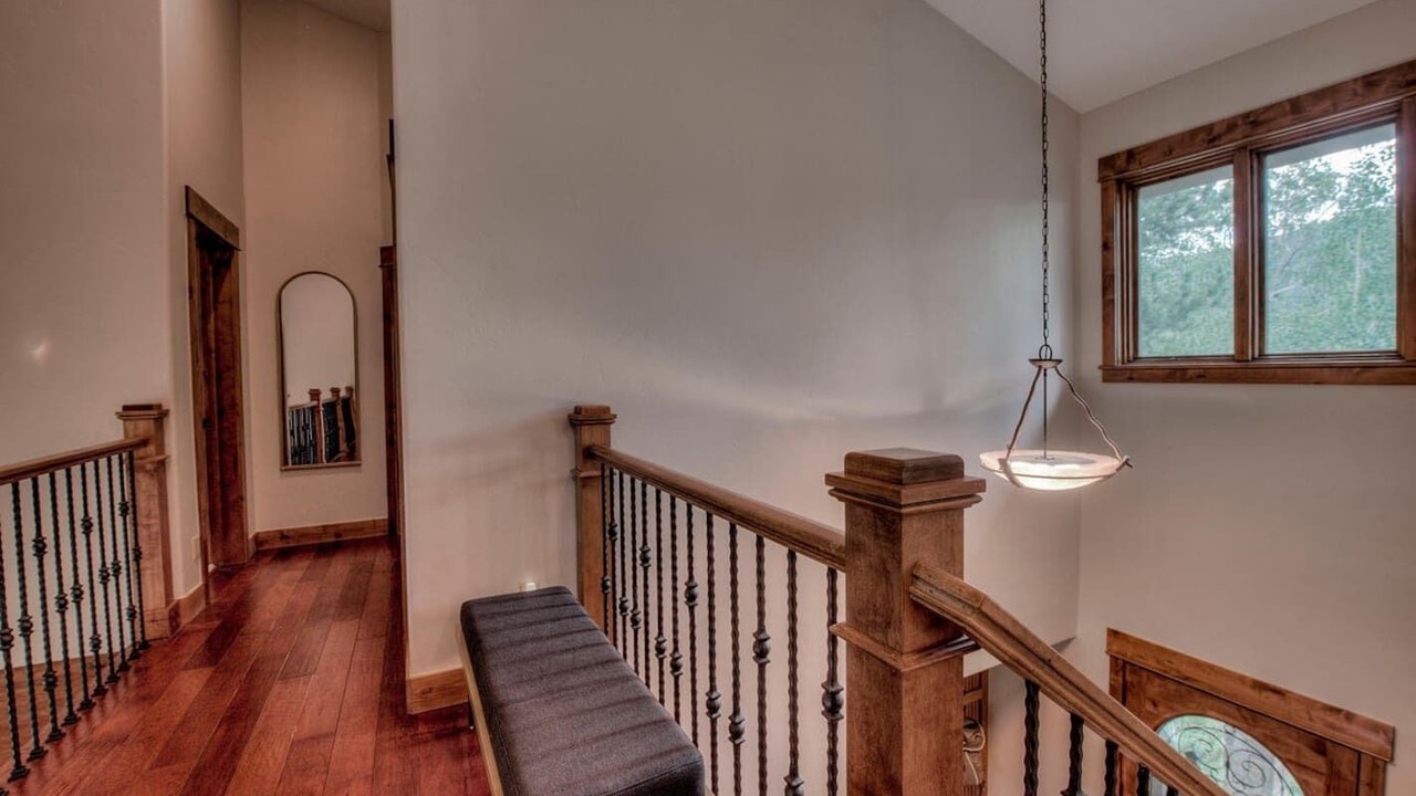 Photo of Patio Balcony in Three Peaks