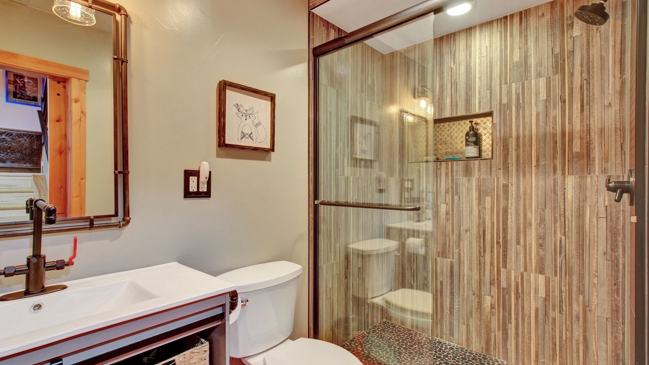 Photo of Bathroom in Palmer Lake