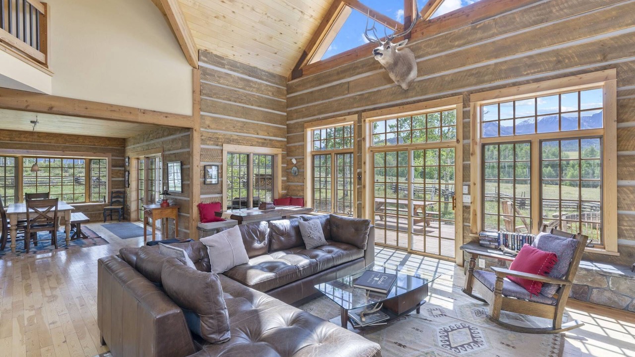 Photo of Livingroom in Placerville