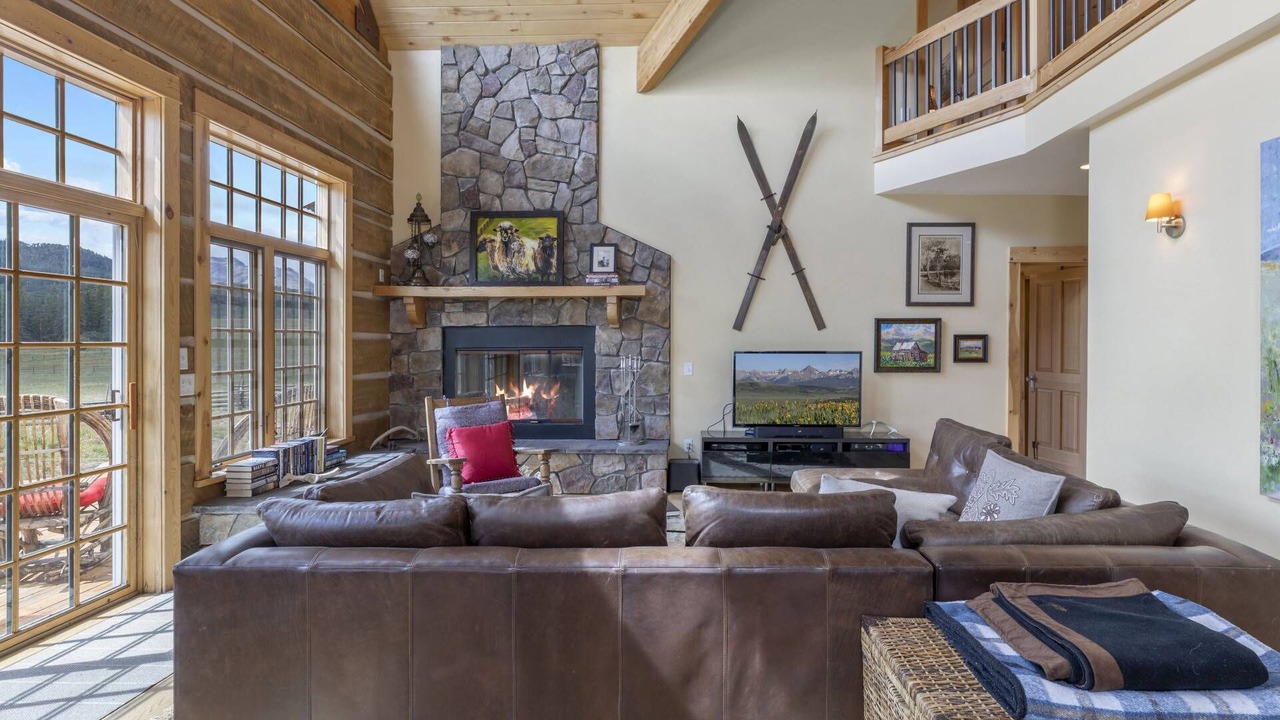 Photo of Livingroom in Placerville